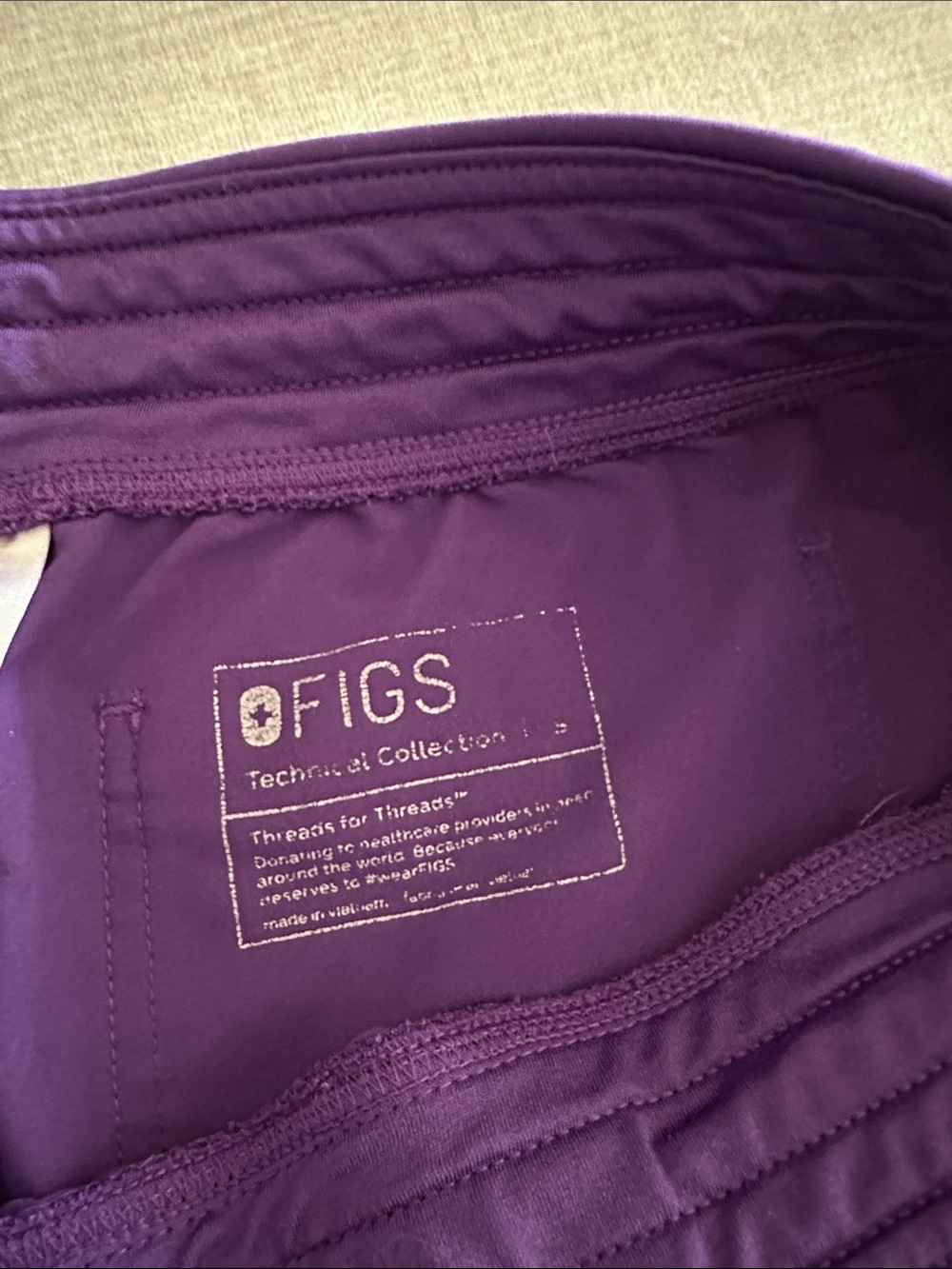 Figs Livingston Straight-Leg Scrub Pant™ purple - Picture 3 of 3